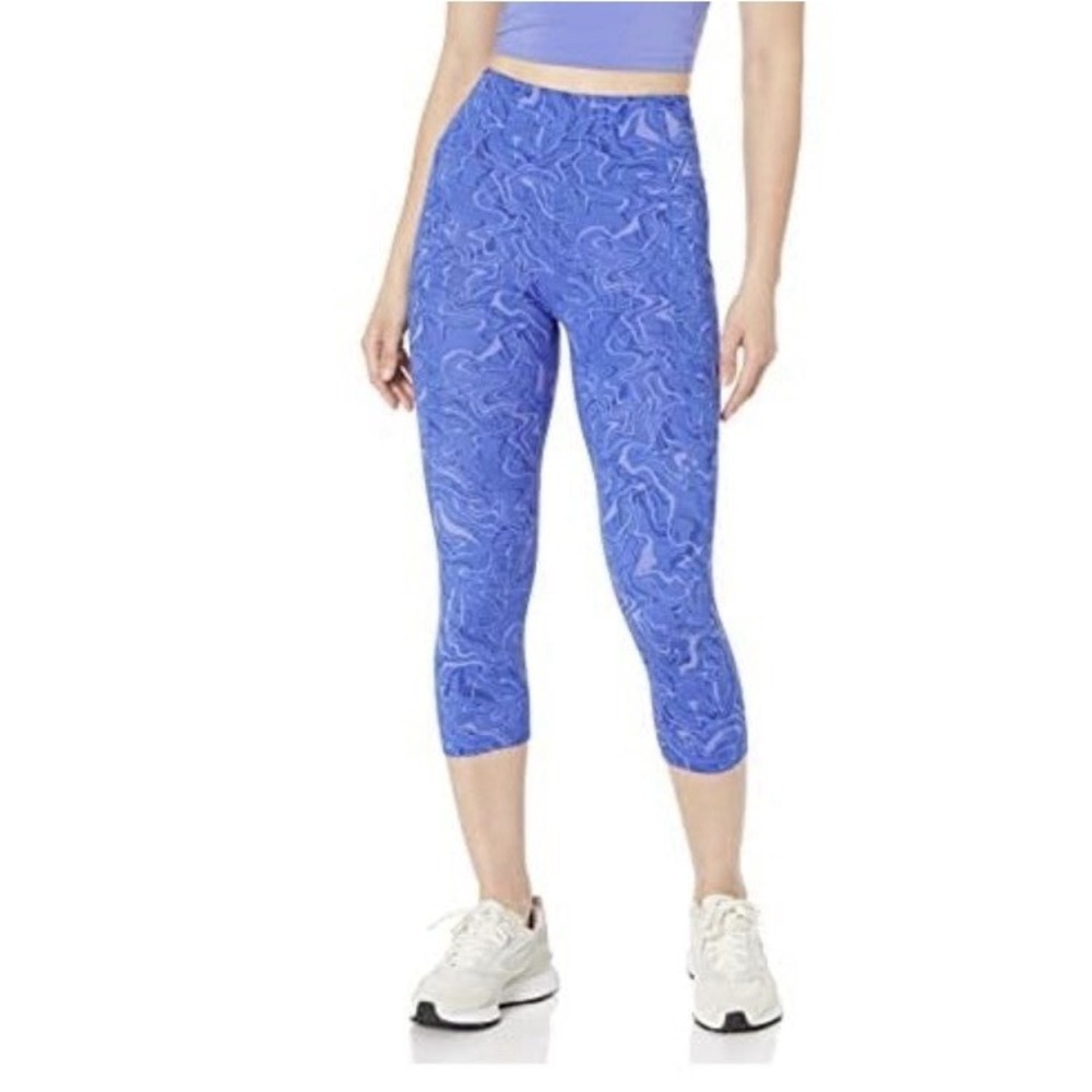 Amazon Essentials Women Active Athleisure High Rise Capri Leggings Pockets LARGE